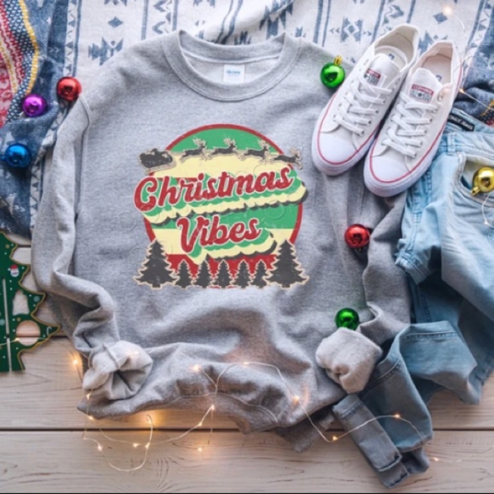 Size Small Christmas sweatshirt